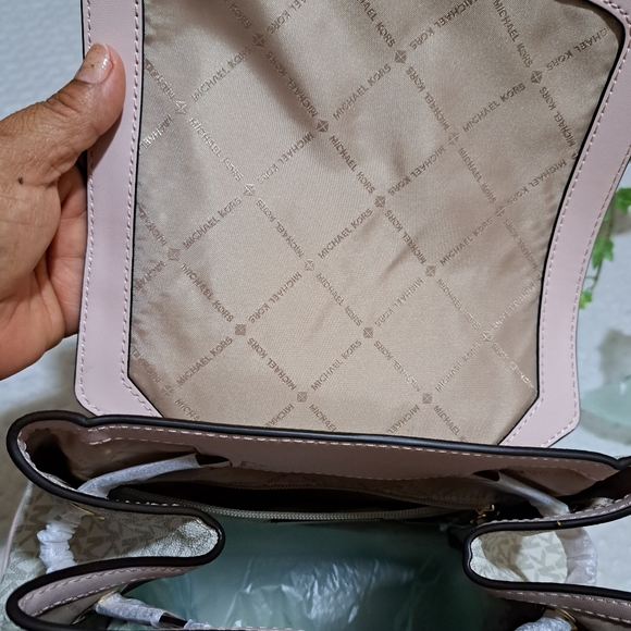 Michael Kors  Women backpack   crema New - Picture 10 of 12